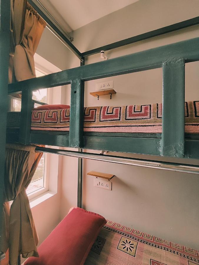 Ostello Indian Culture Rishīkesh Esterno foto